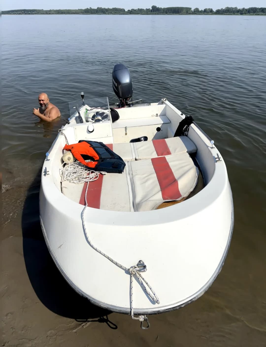 Vand barca 1.70 x 4.5 Motor yahama 50hp