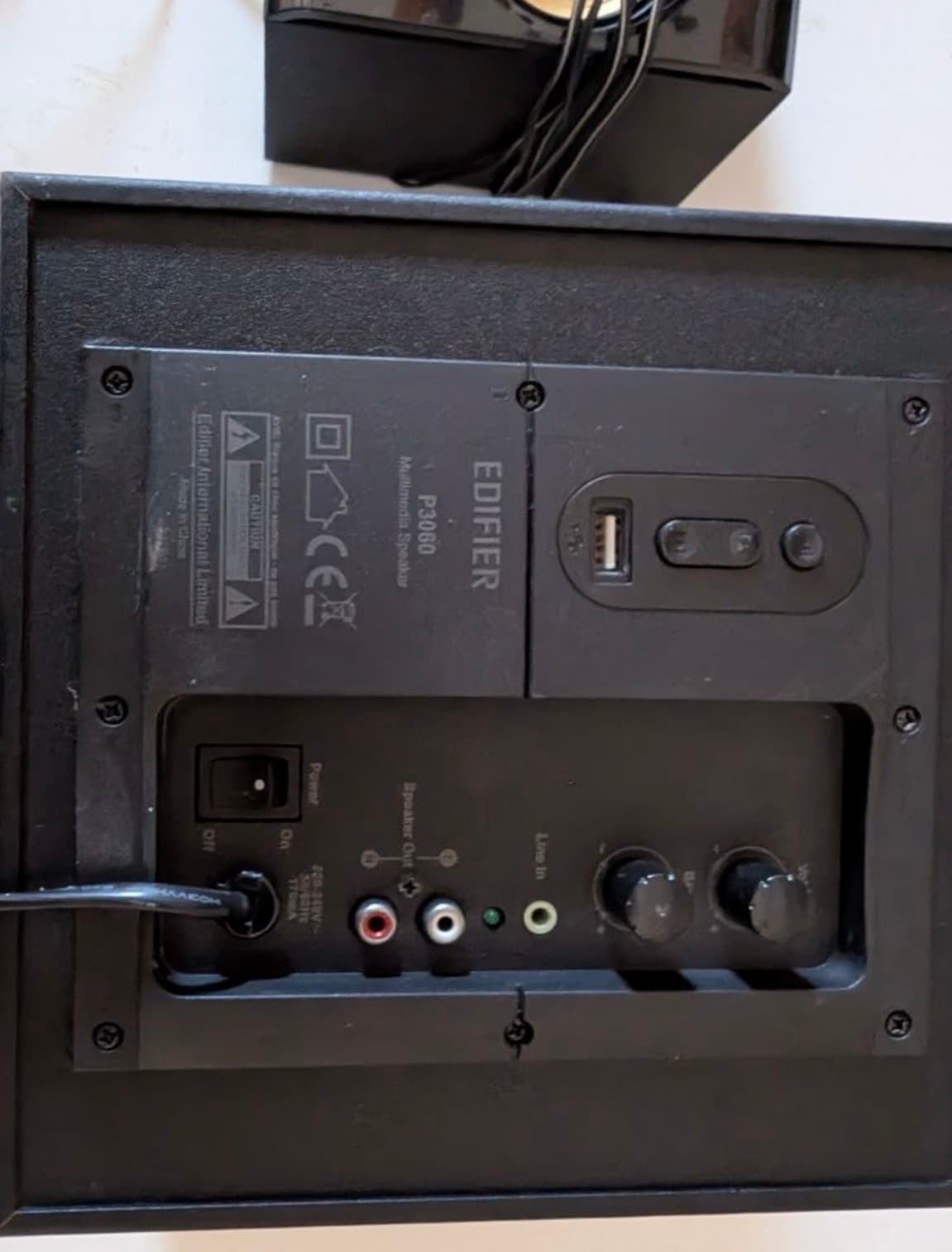 Sistem audio edifer – fotografia 2 din 2