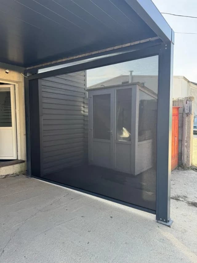 Rolete exterioare electrice pe comanda