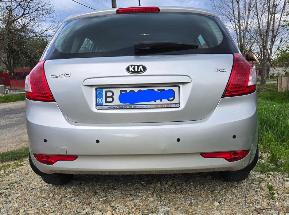 Kia Ceed 1,6 crdi, 2010 Facelift - 3300 euro IMPECABILA  3 300 € – fotografia 3 din 7