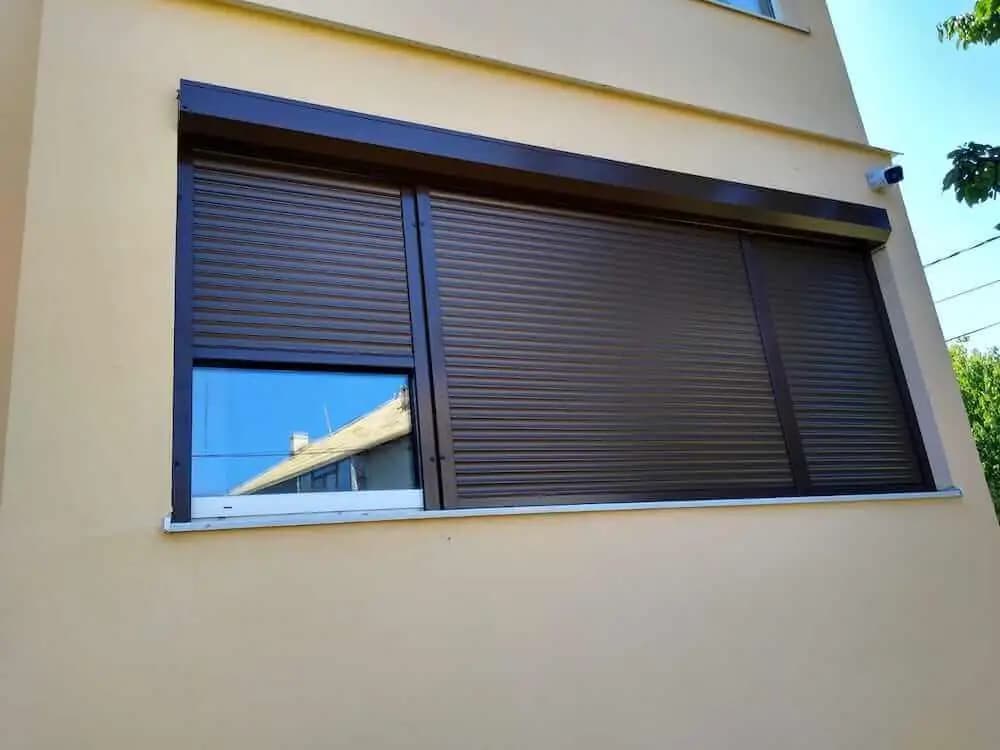 Rulouri exterioare pe comandă – fotografia 5 din 5