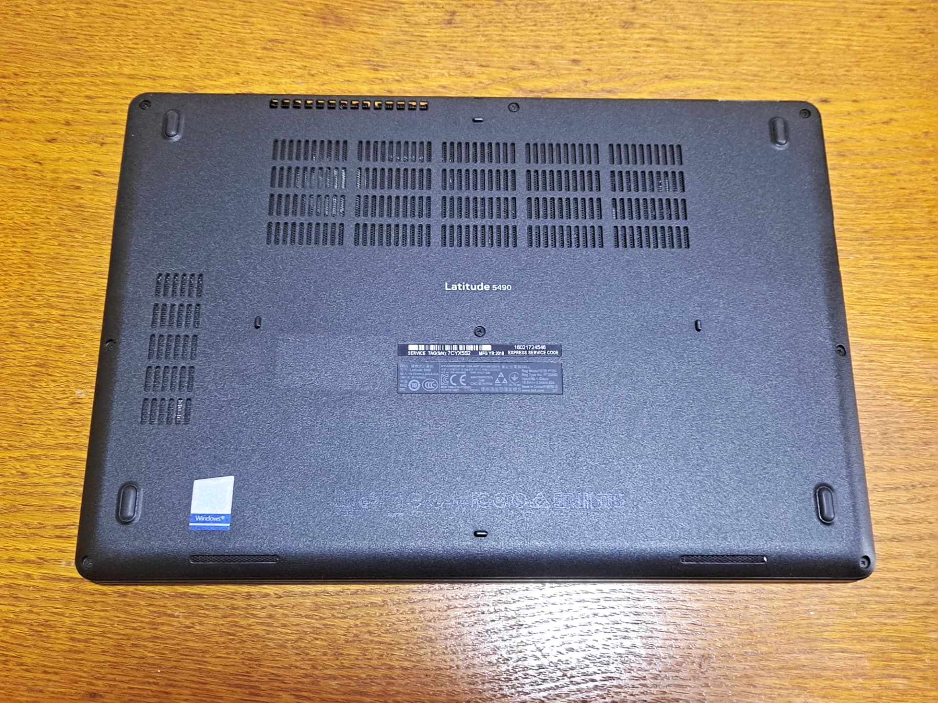 Vand laptop Dell Latitude 5490--14" FHD--i5-7300U--8GB DDR4--120GB SSD NOU tip NVME