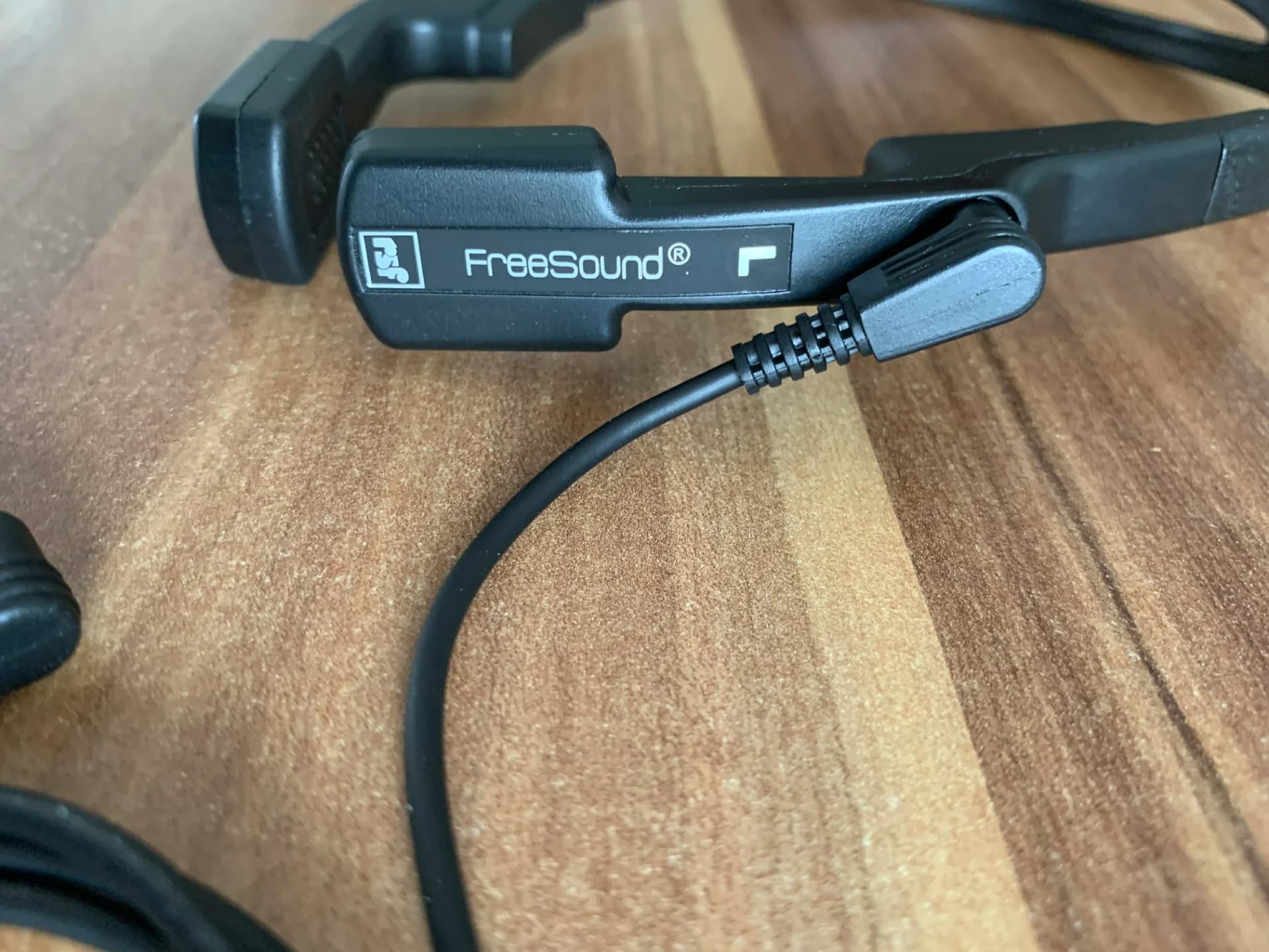 Casti noi-nefolosite – fotografia 3 din 5