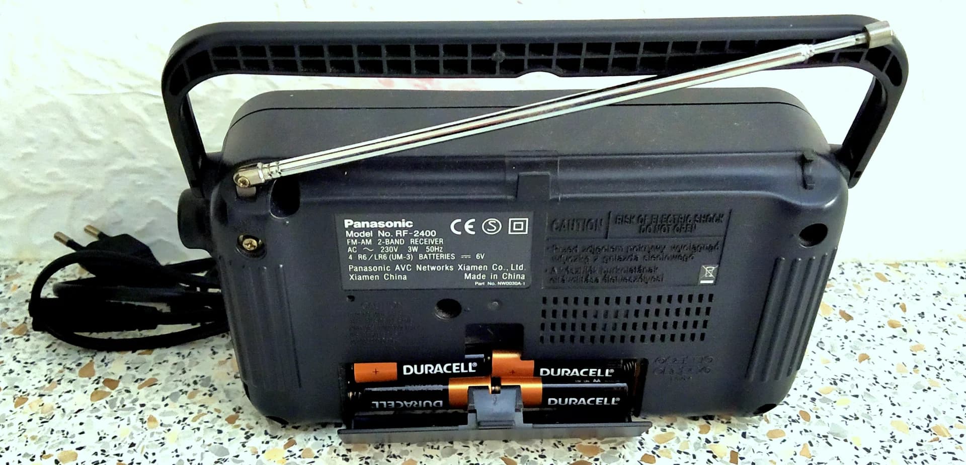 Panasonic RF-2400 Radio de CALITATE ! versiunea originală, pur analogică