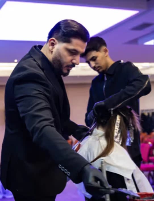 Transformări de Păr de Lux – Florin Roșca Hair Art Concept | București – fotografia 3 din 5