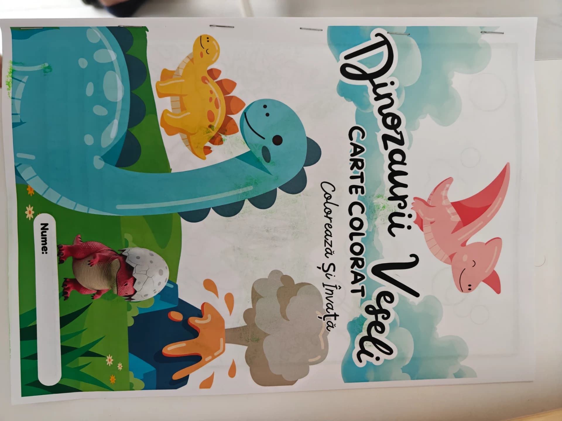 Carte colorat