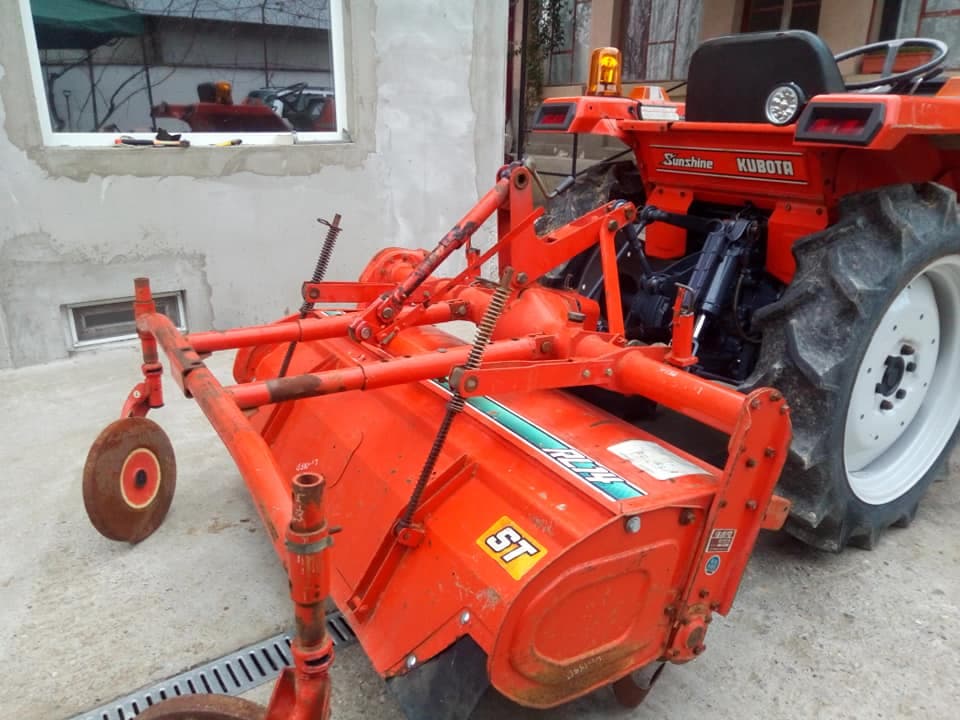 Tractor-Japonez Hinomoto N209 4X4 freza+plug ! – fotografia 7 din 8