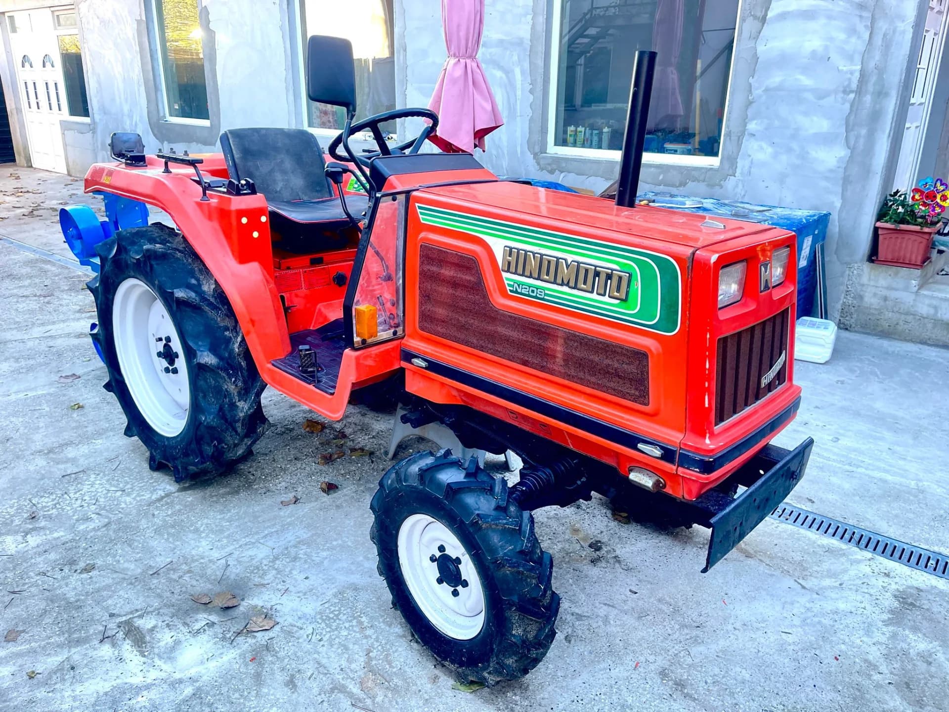 Tractor-Japonez Hinomoto N209 4X4 freza+plug ! – Arcesti-Cot, Olt – Camioane / utilaje