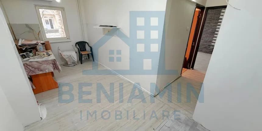 Apartament 4 camere – fotografia 4 din 8