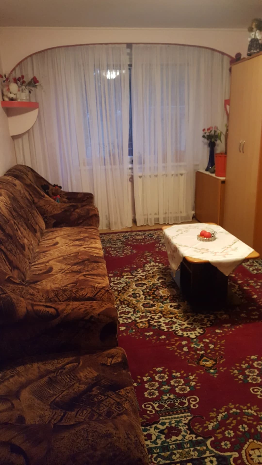 Vand apartament 3 camere cf.1 decomandat  Rahova-Sebastian str.Tutunari – fotografia 5 din 8