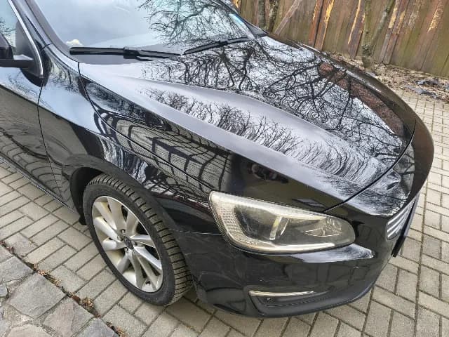 Volvo V60, D4, Momentum