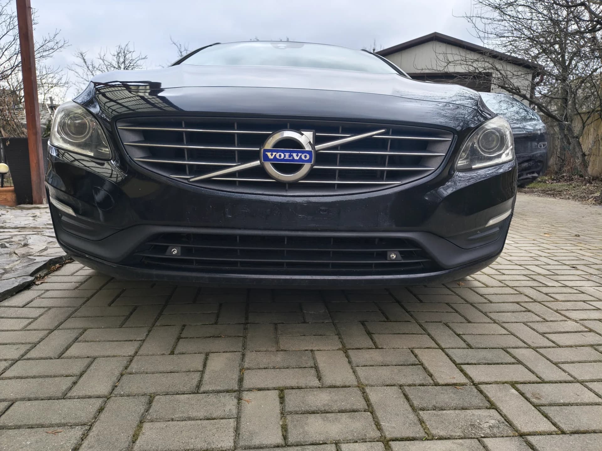 Volvo V60, D4, Momentum – fotografia 4 din 8