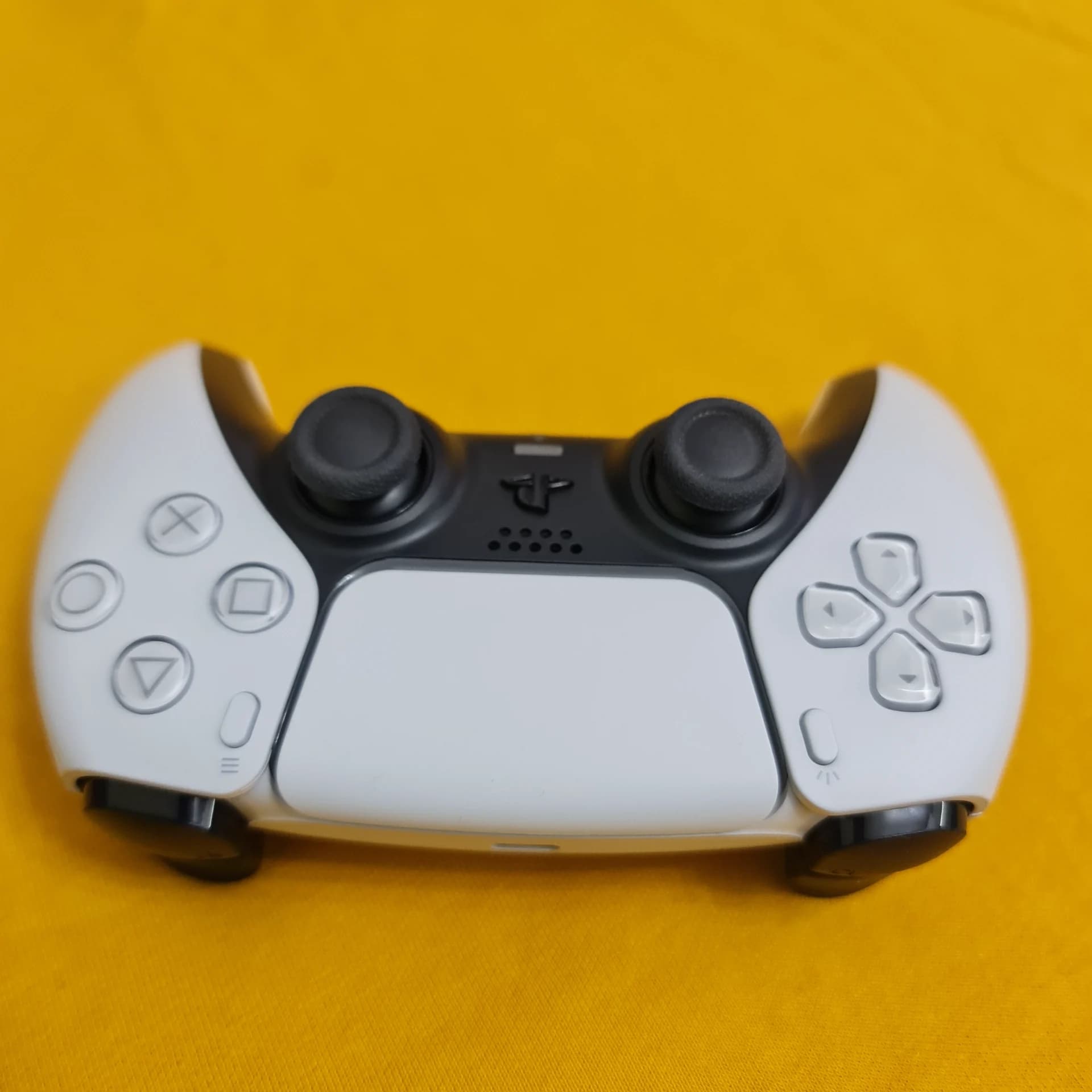 Controller PS5 cu TMR uri – fotografia 2 din 5