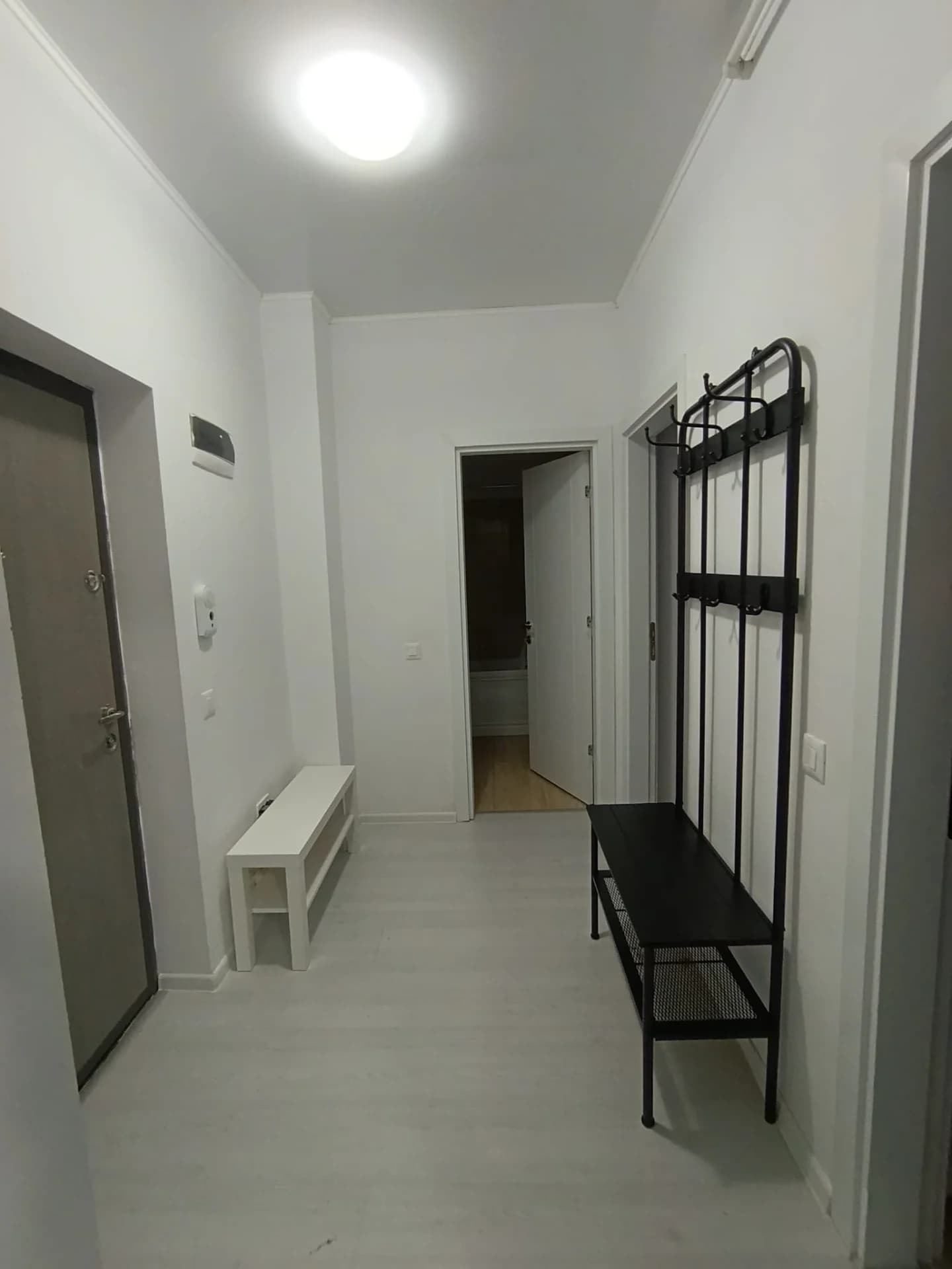 Proprietar, inchiriez apartament 2 camere (1 dormitor si 1 living), in zona Pallady – fotografia 2 din 8