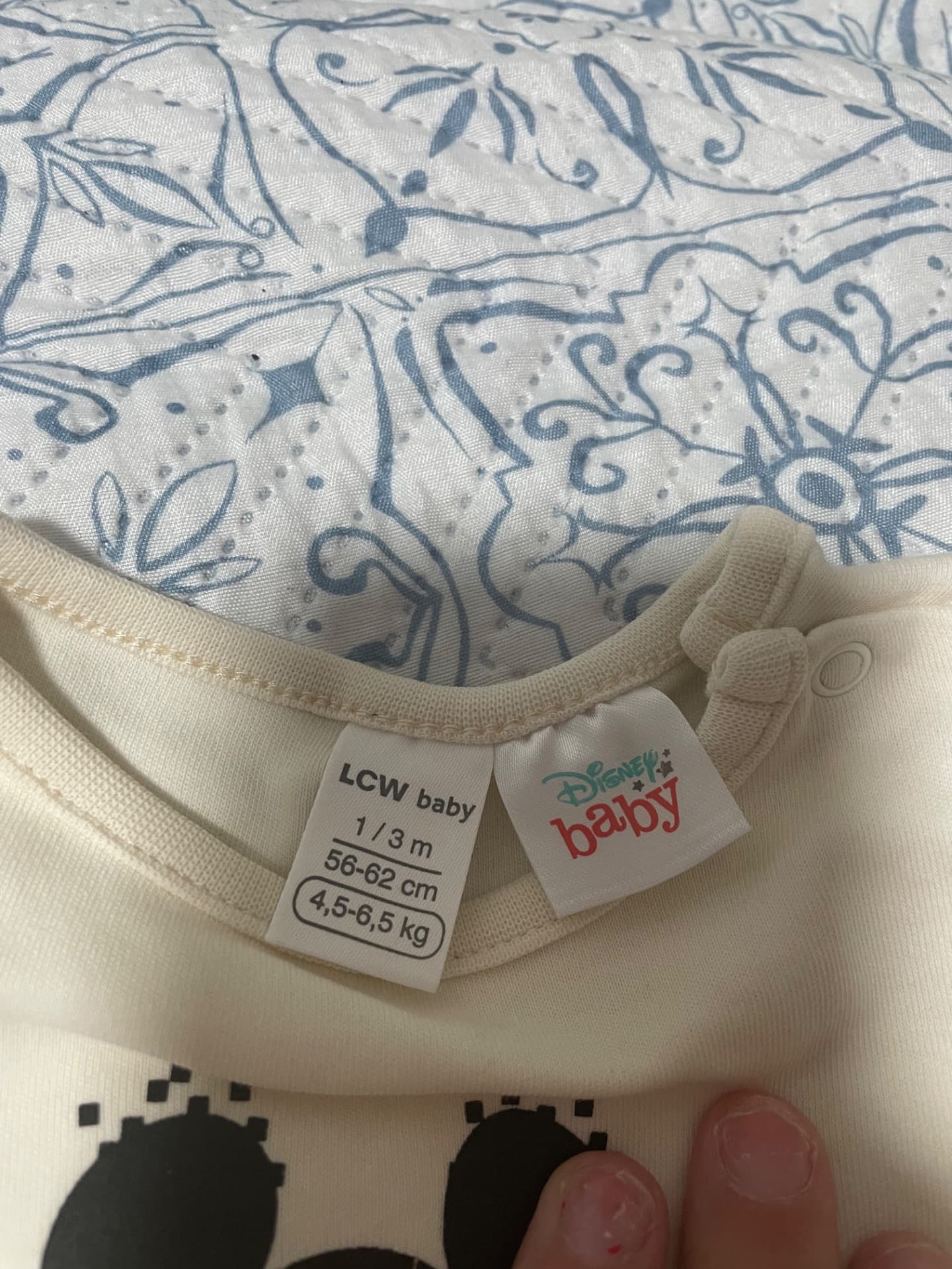 Set , body , pantaloni, căciulă – fotografia 6 din 8