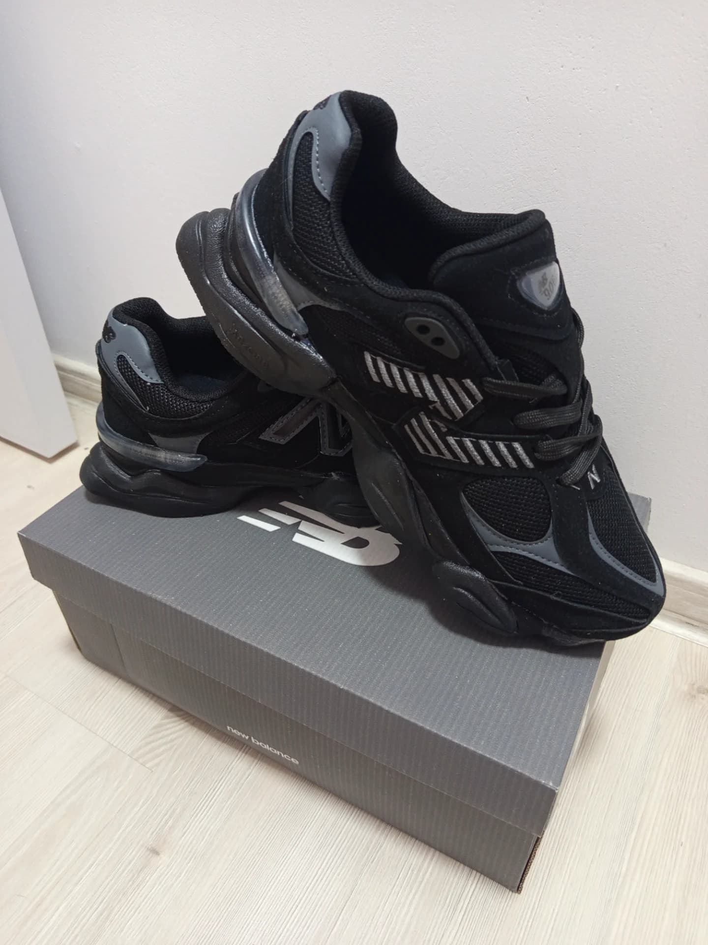 Adidași Newbalance 9060 – Zalau, Sălaj