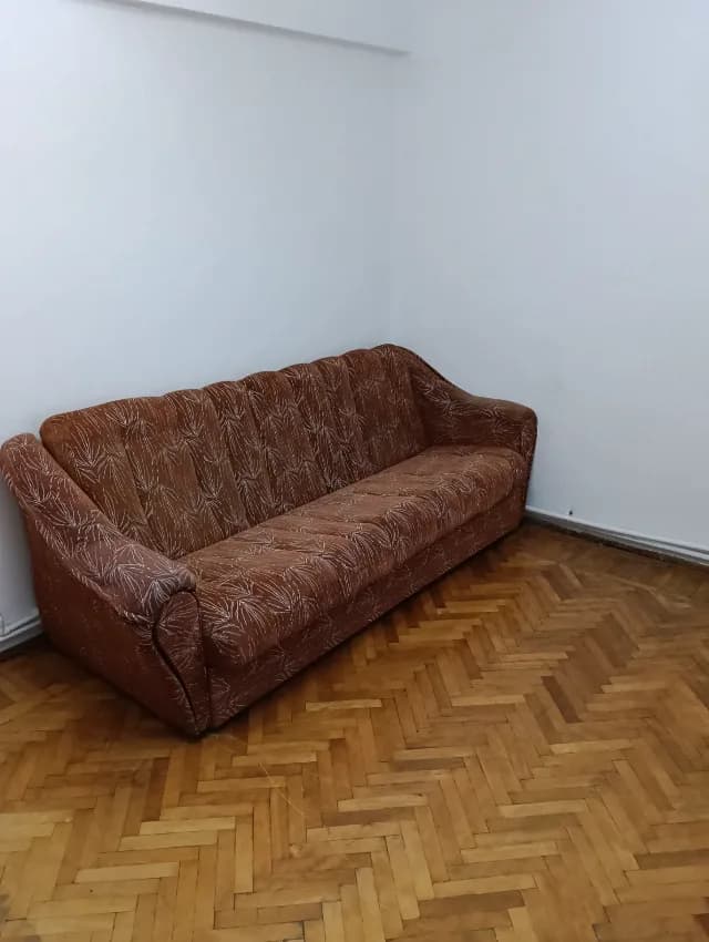 Ofer spre închiriere apartament