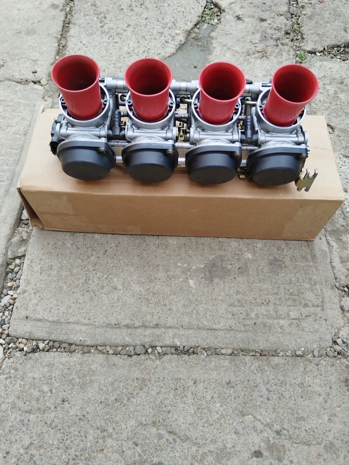 CARBURATOARE suzuki gsxr / 600 / SRAD – fotografia 5 din 8