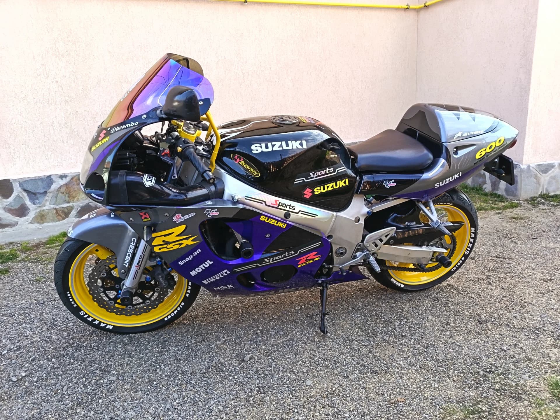 SUZUKI GSXR 600 ! stare FOARTE BUNA – fotografia 5 din 8