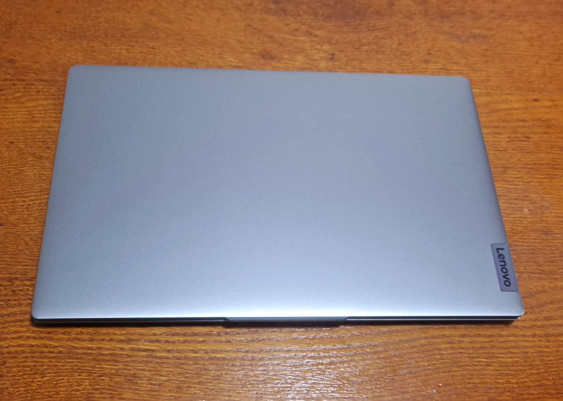 Vand laptop Lenovo IdeaPad Slim 3--AMD RyzenTM 5 7520U-4.3GHz--8 GB RAM DDR5--512GB SSD – fotografia 5 din 8