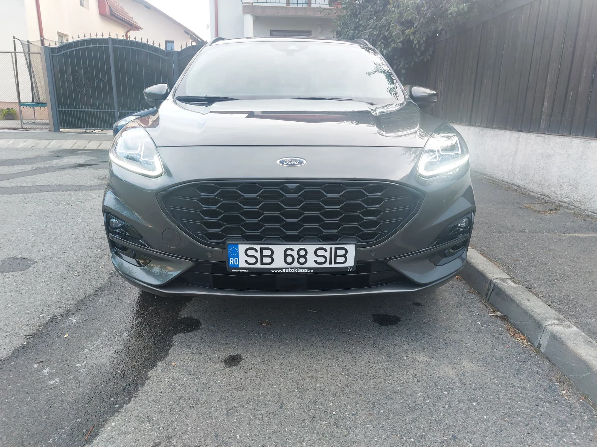 Ford kuga 2023 2,0ecoblue 190cp st-linex awd – fotografia 2 din 8