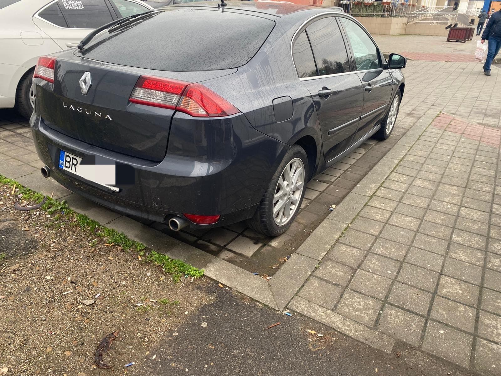 Vând Renault laguna 3 – fotografia 4 din 8