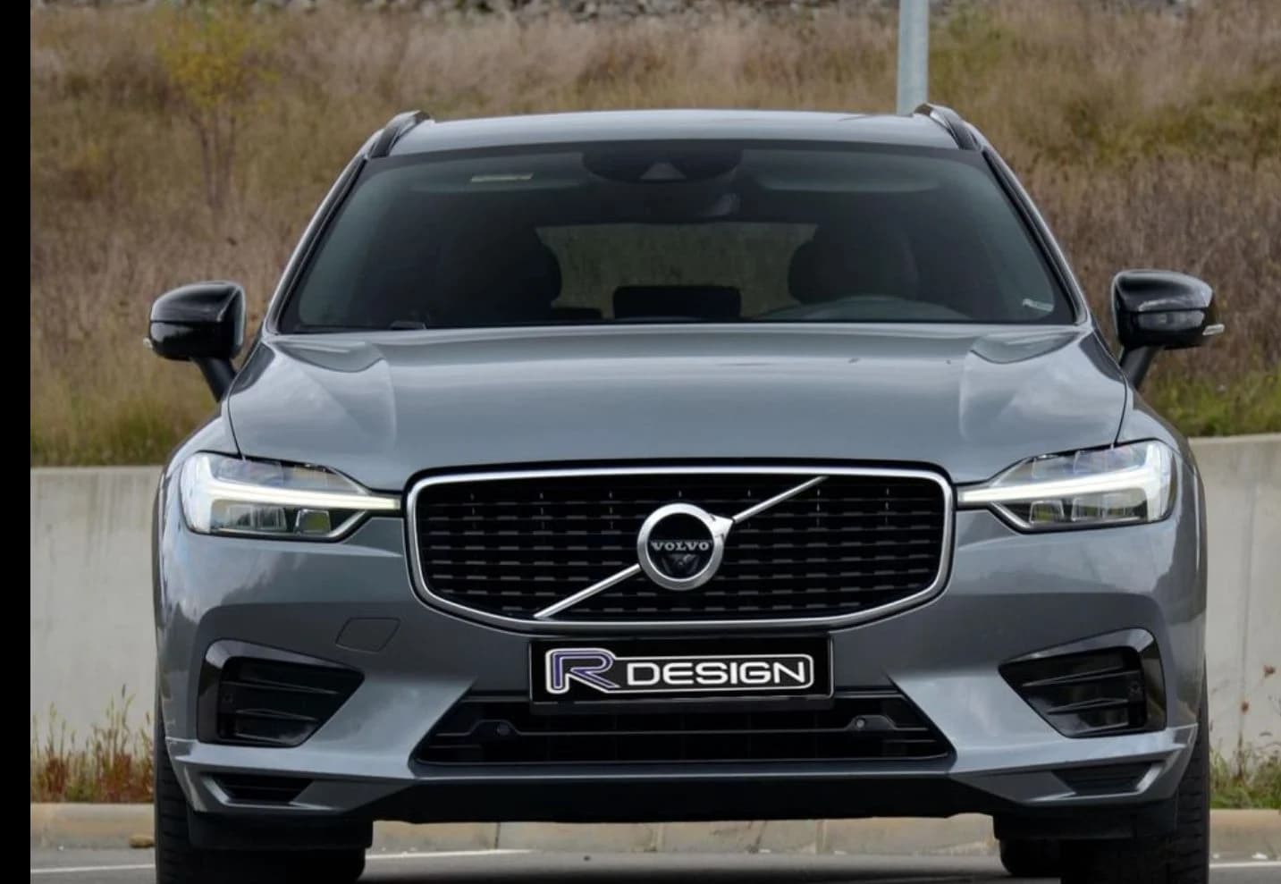 Volvo XC60 D4 R-design| Automat | 2020 Piele | Cârlig | Full LED – Gheorgheni, Harghita – Mașini