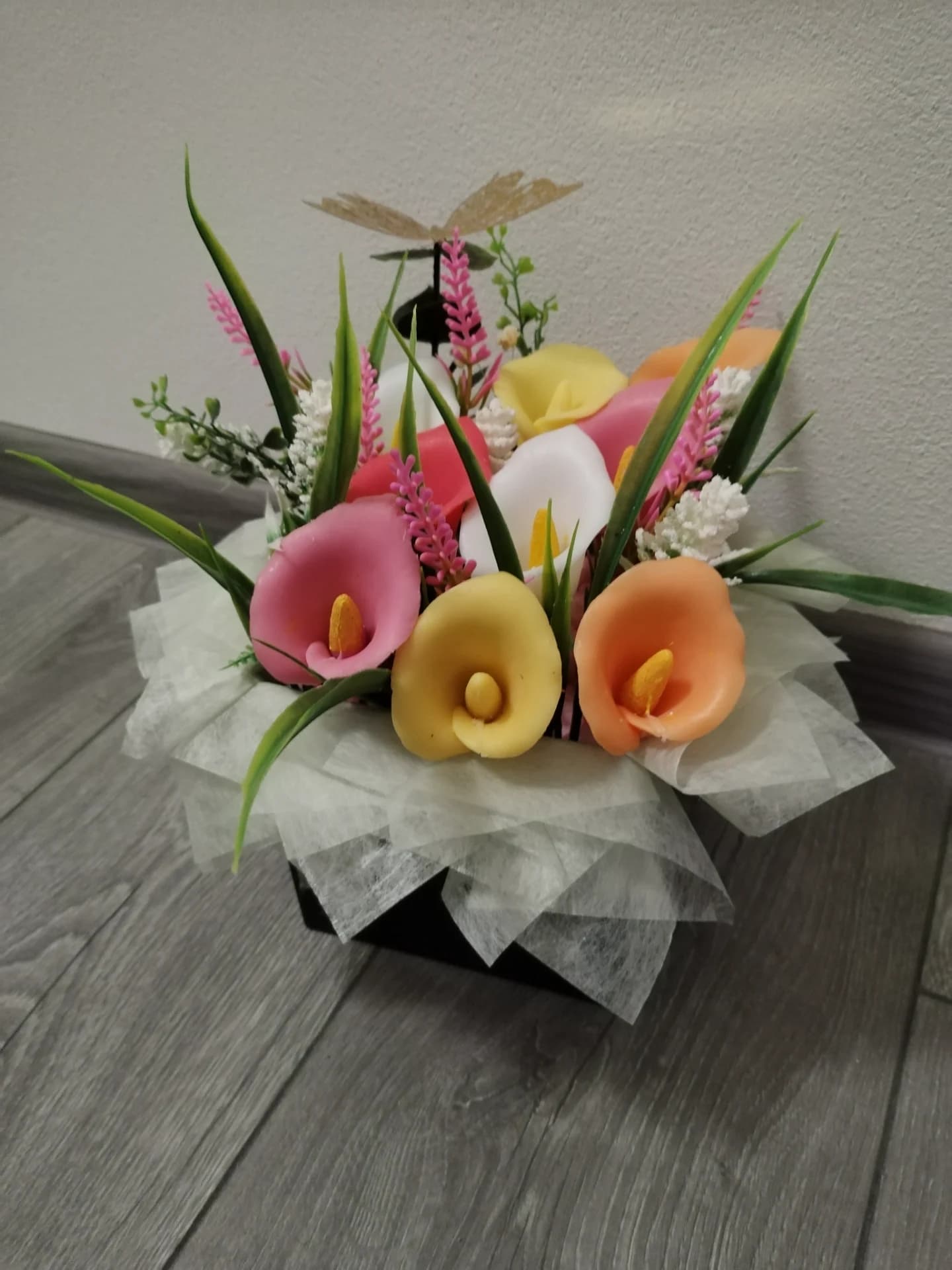 Aranjamente florale parfumate din baza de săpun – Motru, Gorj