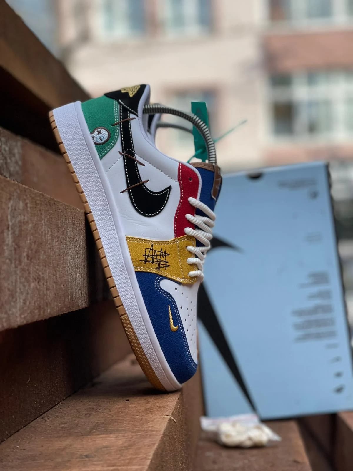 Nike Air Jordan 1 Low WMNS White/Yellow – Sector 2, București – Încălțăminte