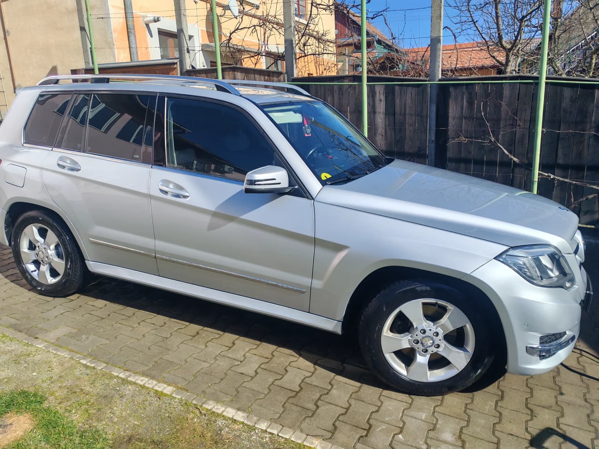Vând Mercedes GLK – fotografia 8 din 8