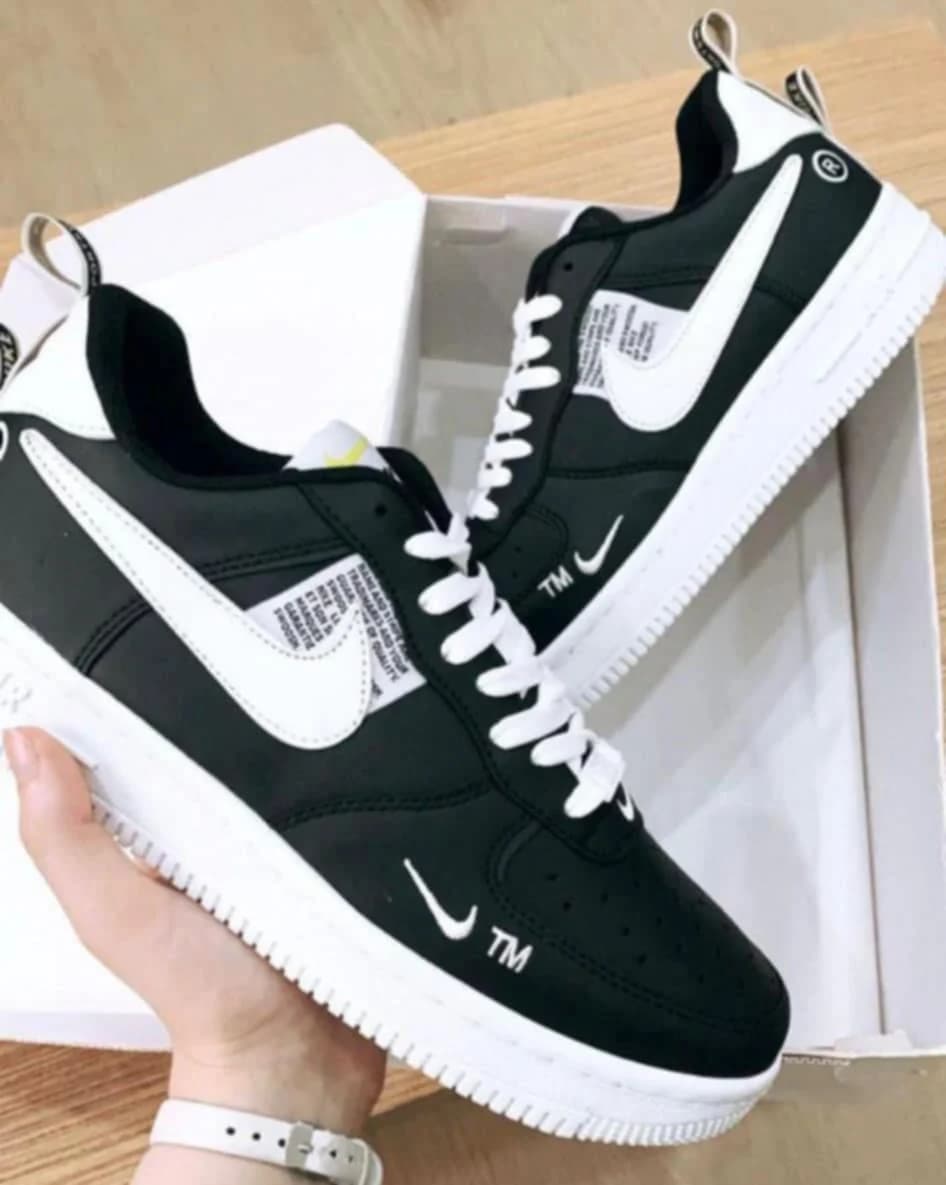 Adidasi Nike Air Force negru 183 lei – Sector 2, București – Încălțăminte
