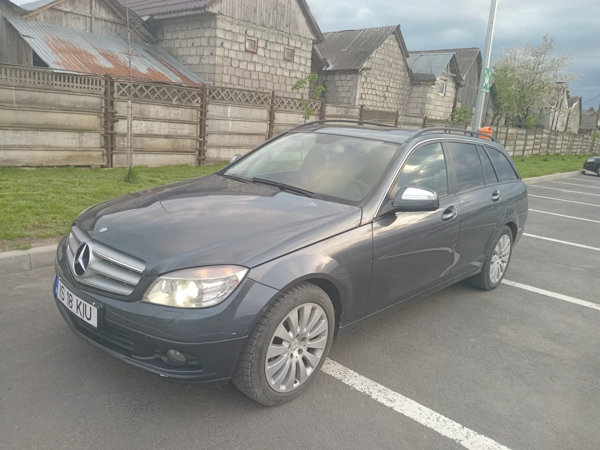 Mercedes c200 manual din 2008 – fotografia 7 din 8