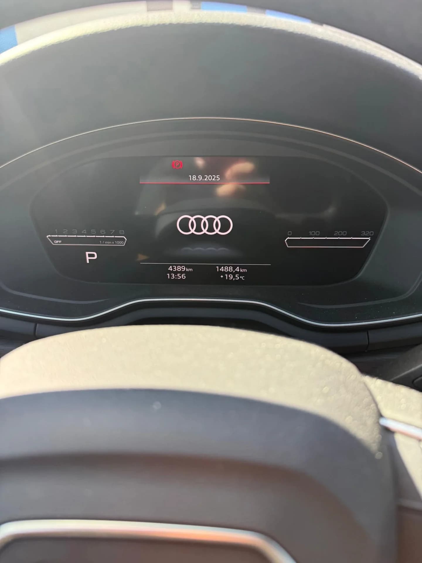 Audi a4b9,  quatro,  265cp,  2024 – fotografia 6 din 8