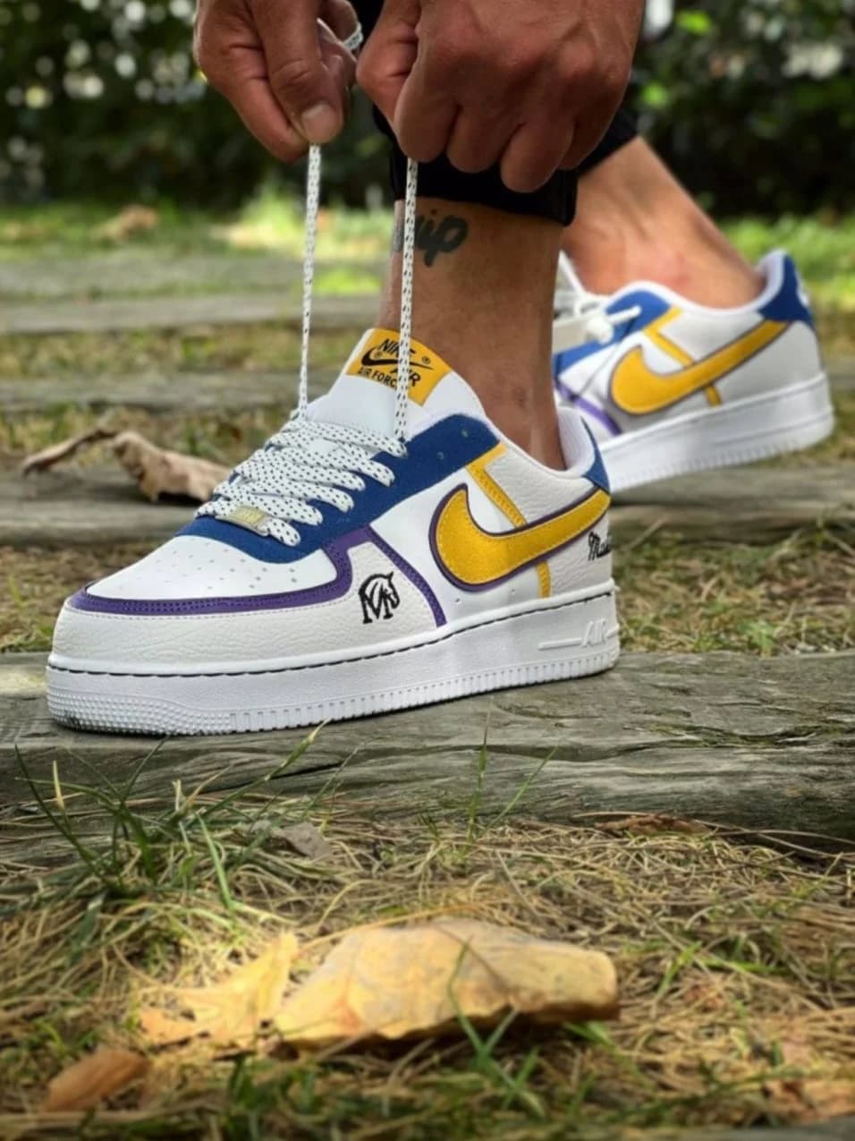 Nike Air Force 1 Mustang white/yellow