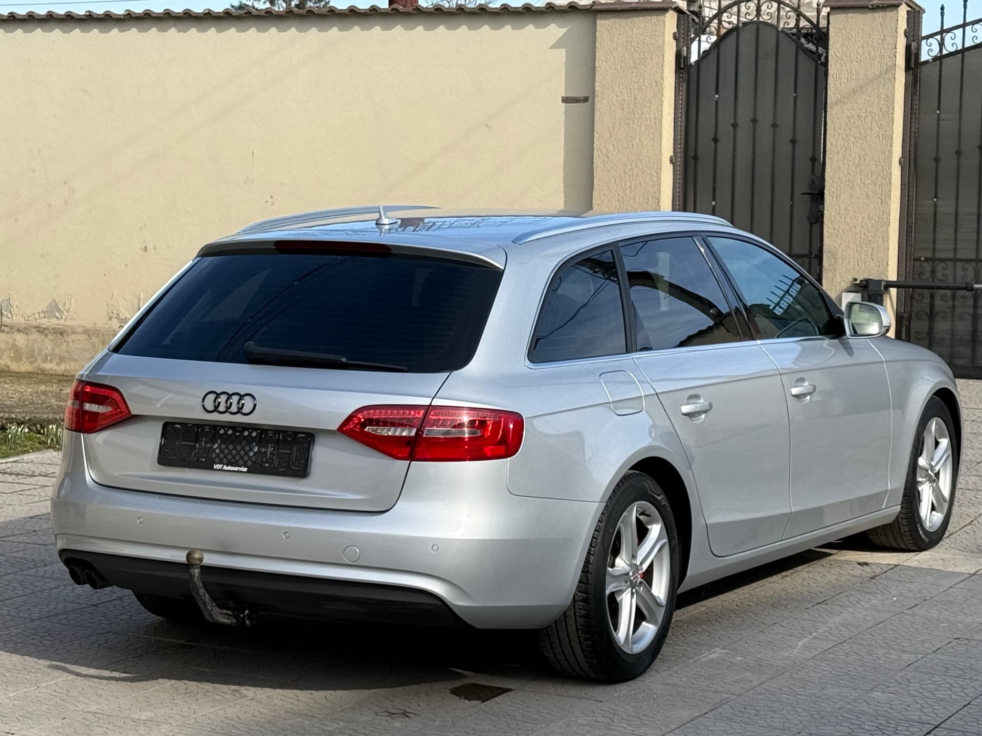 Vând Audi A4 2013, 2,0 tdi 177cp euro 5 automat – fotografia 4 din 8