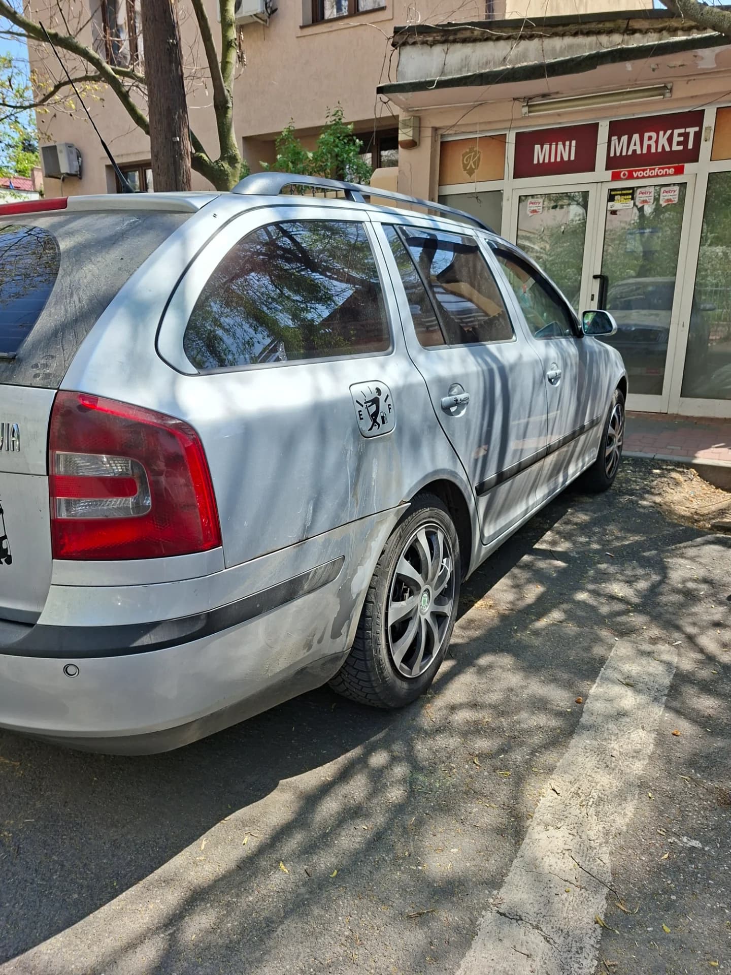 Vand Skoda Oktavia  2 – fotografia 3 din 8