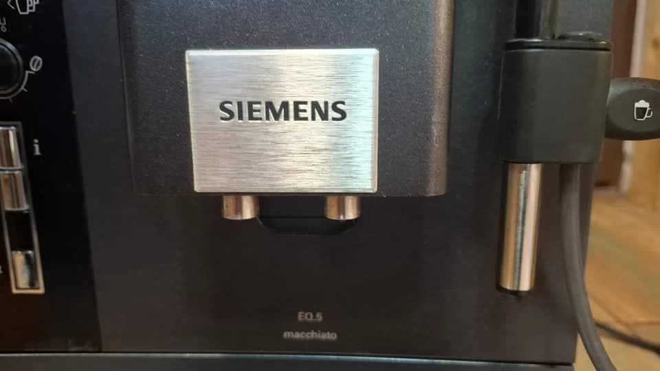 Espresor automat Siemens EQ.5 Machiato