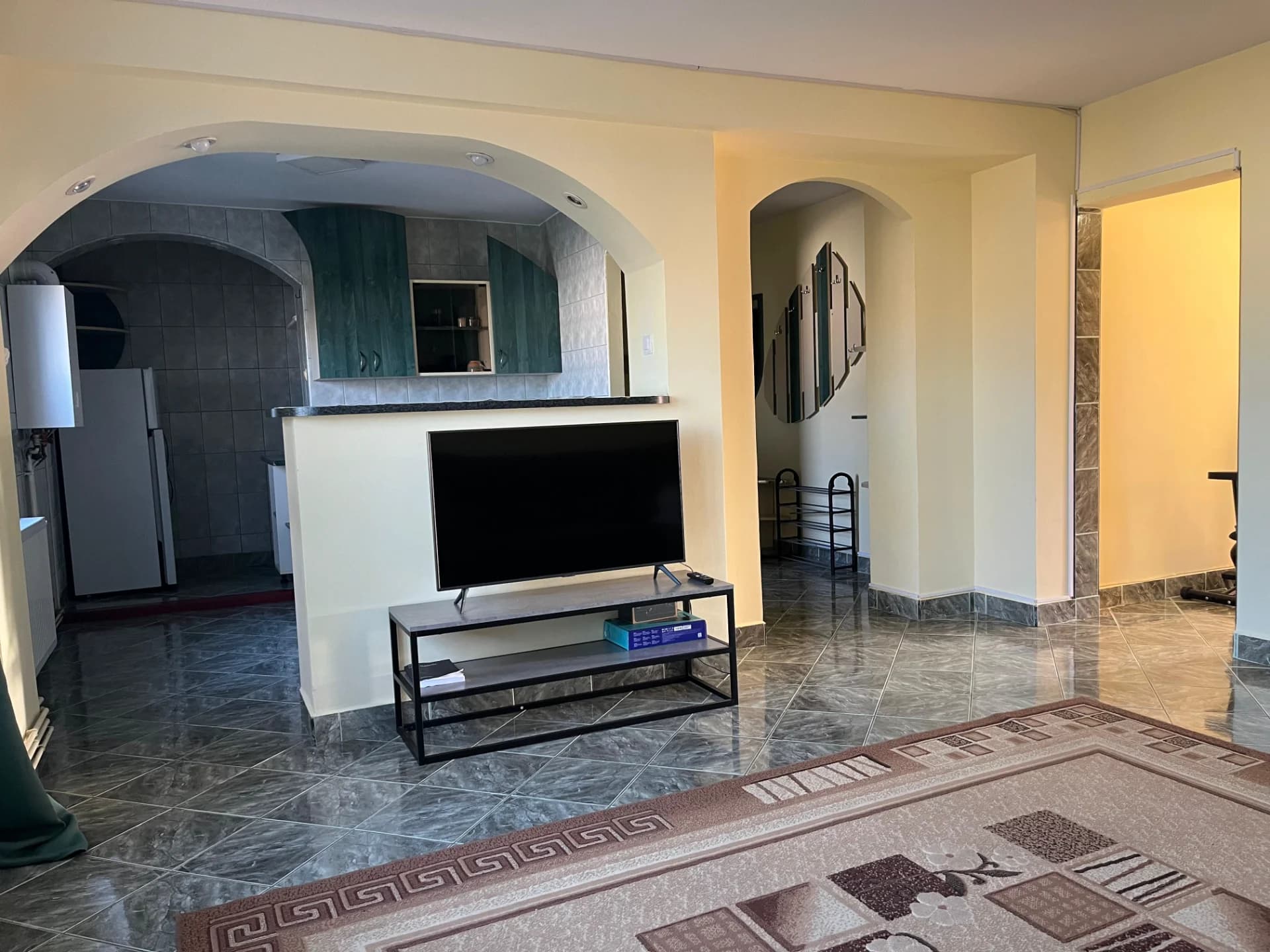 Schimb sau vand apartament 2 camere decomandat in Brasov cu apatament similar in Bucuresti – fotografia 5 din 8