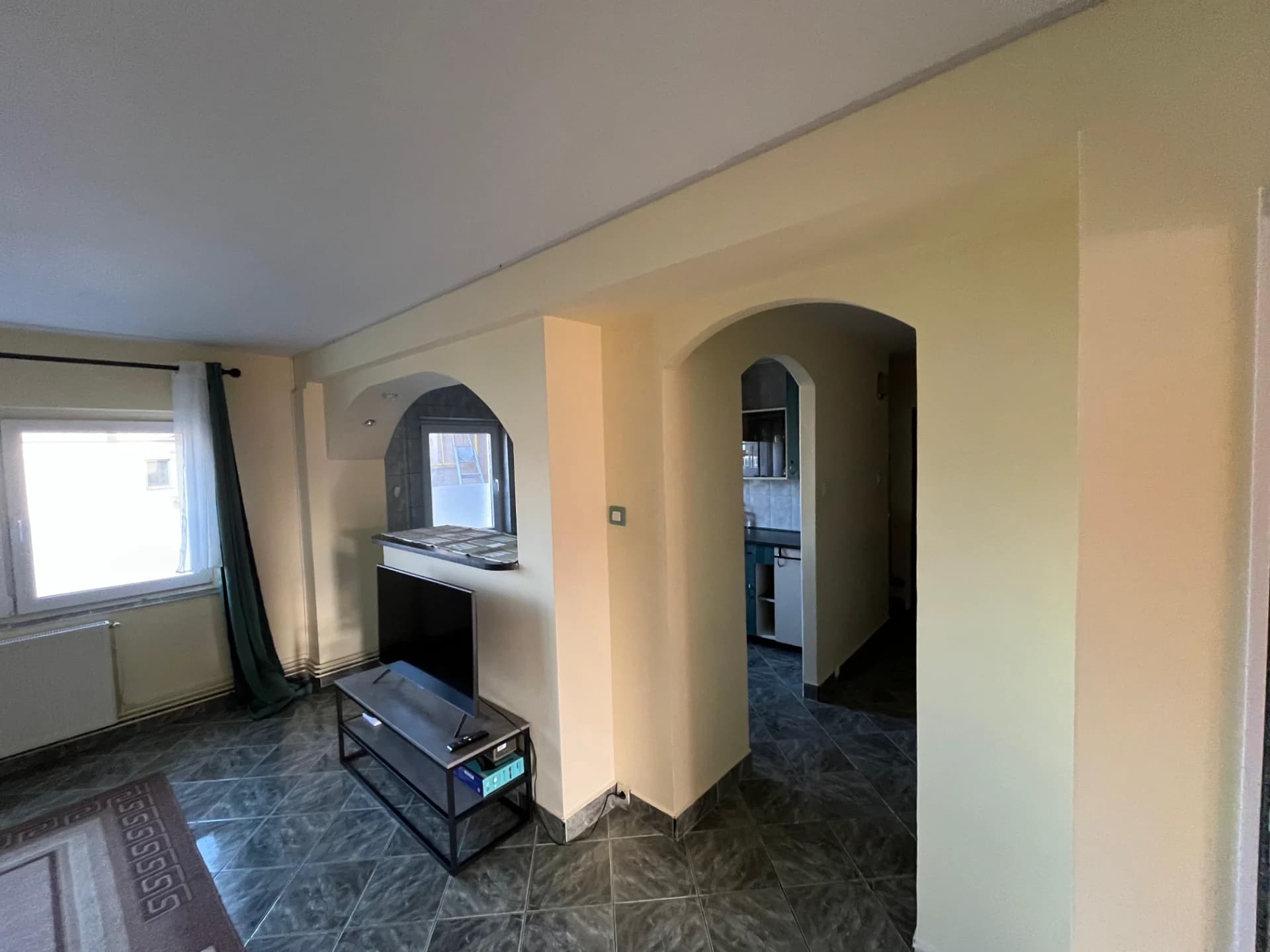 Schimb sau vand apartament 2 camere decomandat in Brasov cu apatament similar in Bucuresti – fotografia 3 din 8
