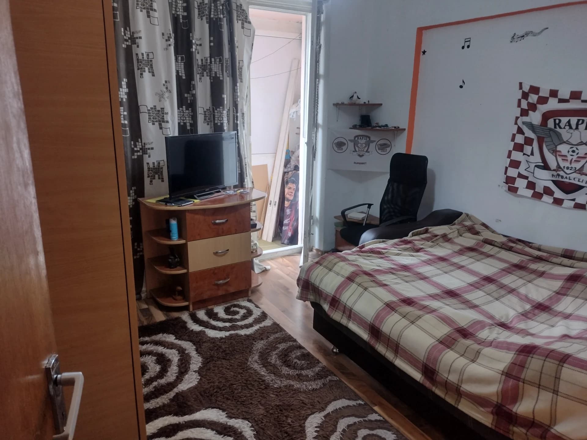 Apartament 3 camere confort 1 București – fotografia 3 din 8