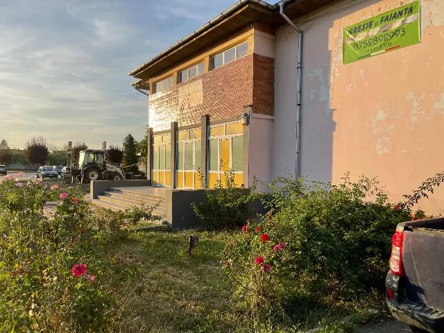 Oferim spre vânzare spațiu comercial