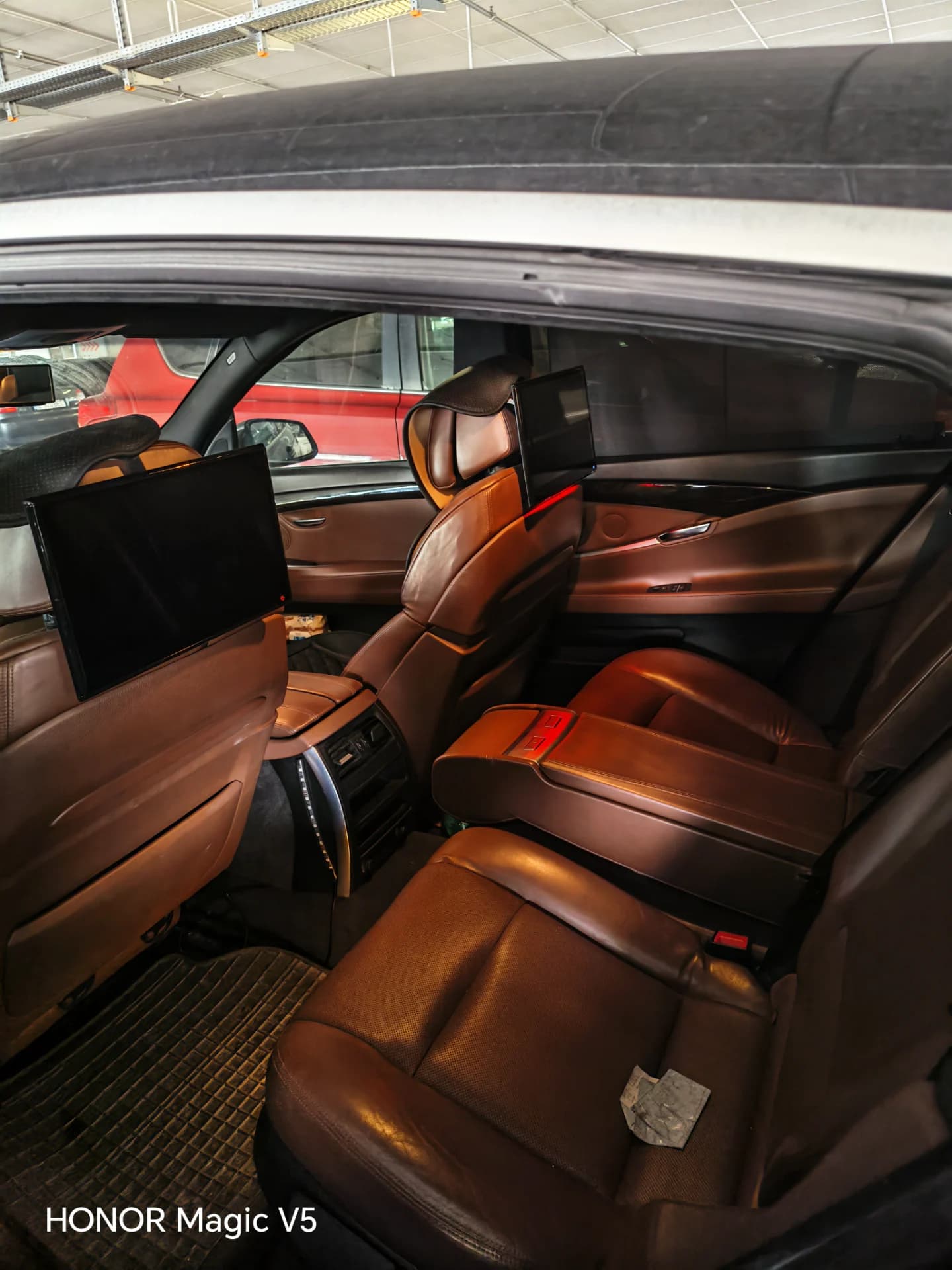 BMW  GT seria5 2010. – fotografia 3 din 4