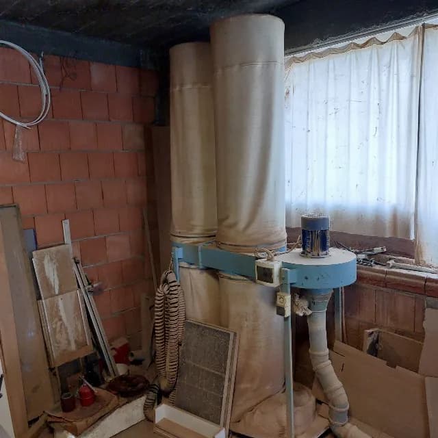 Vând utilaje pentru pal