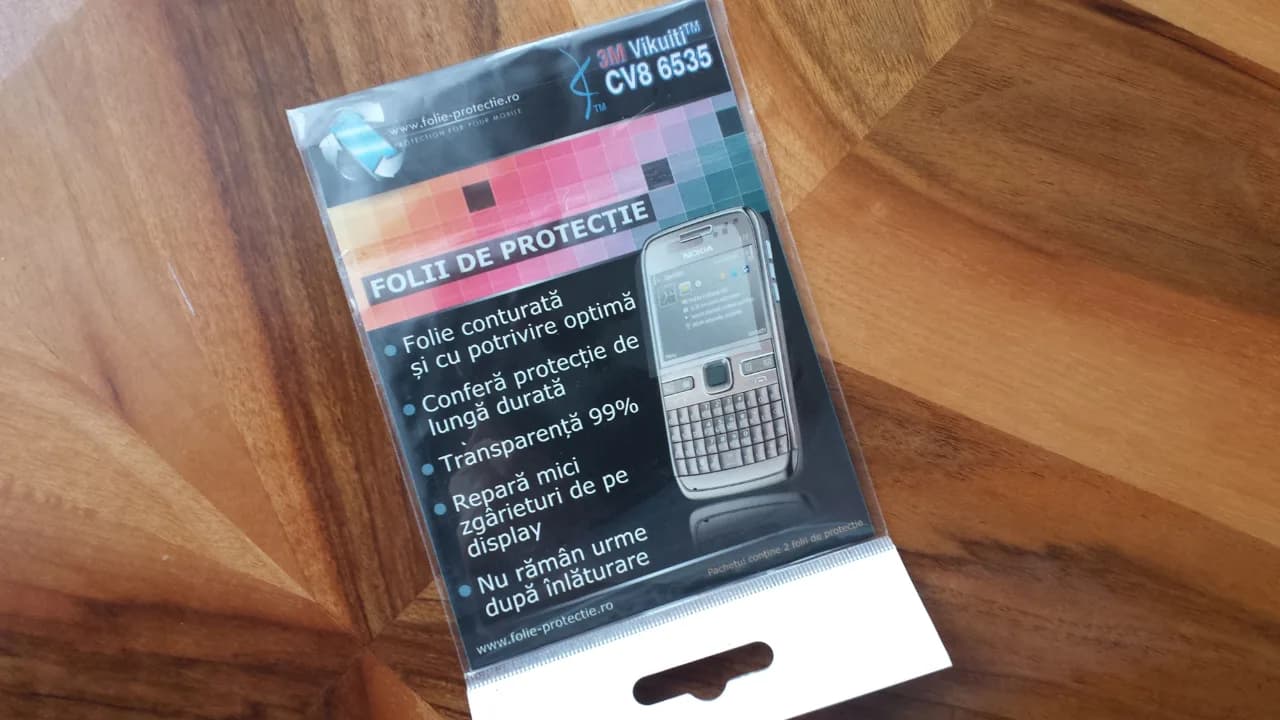 Folie protectie Nokia E5-00,noua,pachet sigilat – fotografia 2 din 4
