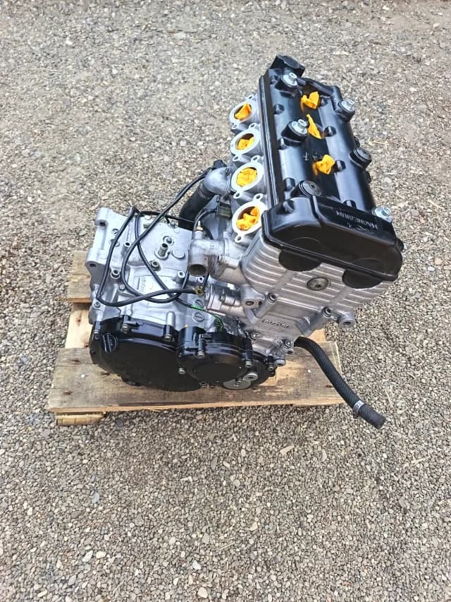 MOTOR suzuki gsxr 600 SRAD