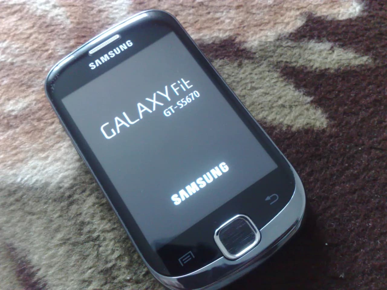 Samsung Galaxy Fit GT-S5670 Black – fotografia 7 din 8