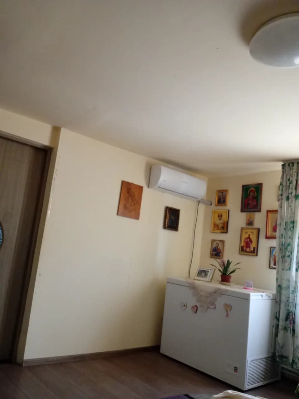 Vând 1/2 casă în Târgu Ocna aproape de gara și de centrul oraslui – fotografia 6 din 8