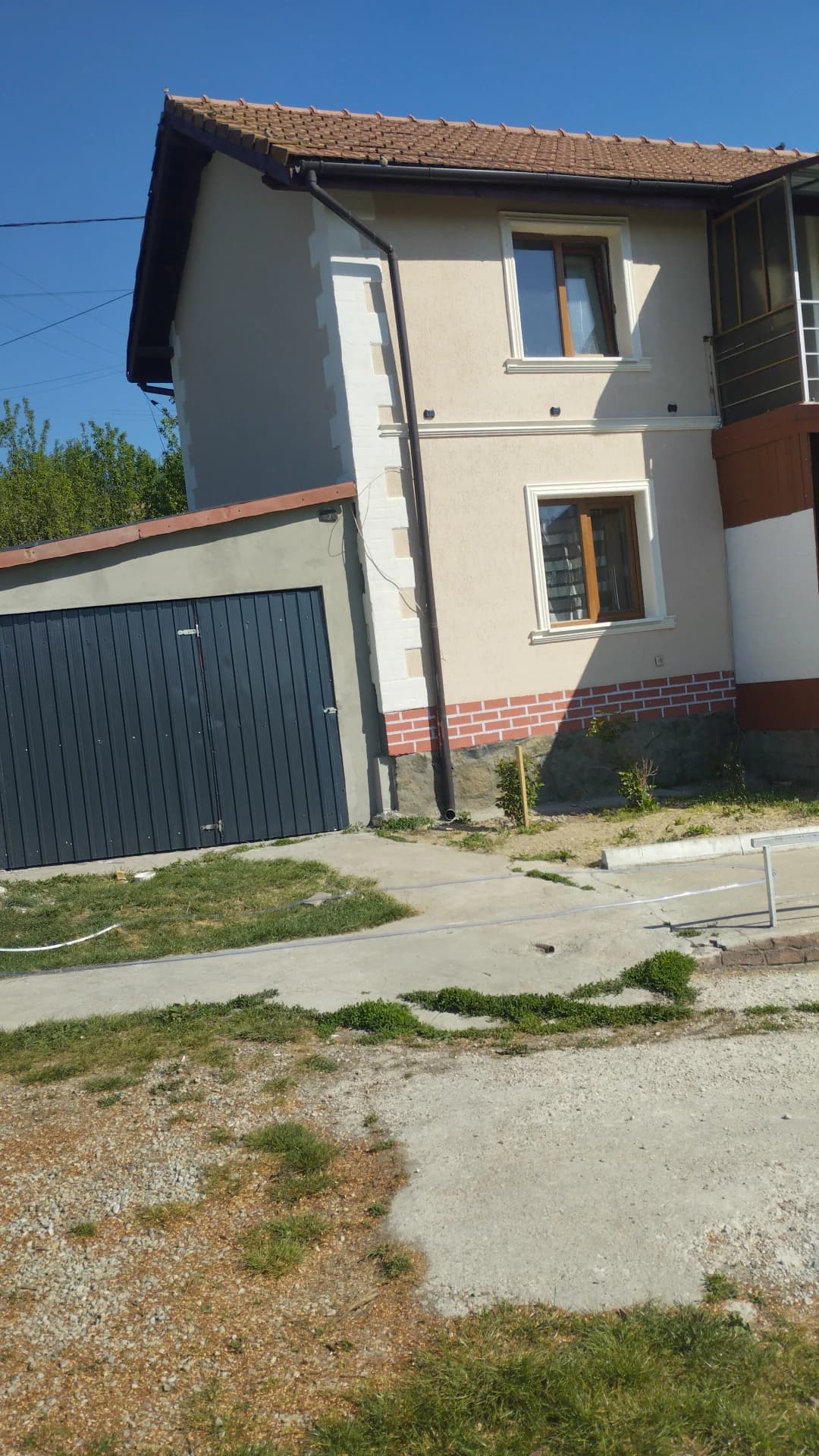 Finisaje modific culoare pe decorativ .cu vopsea și suflat cu pompa înfoliat tot giamuri jgiab" etc"și interioare glet de șlefuit cu girafa – fotografia 4 din 8