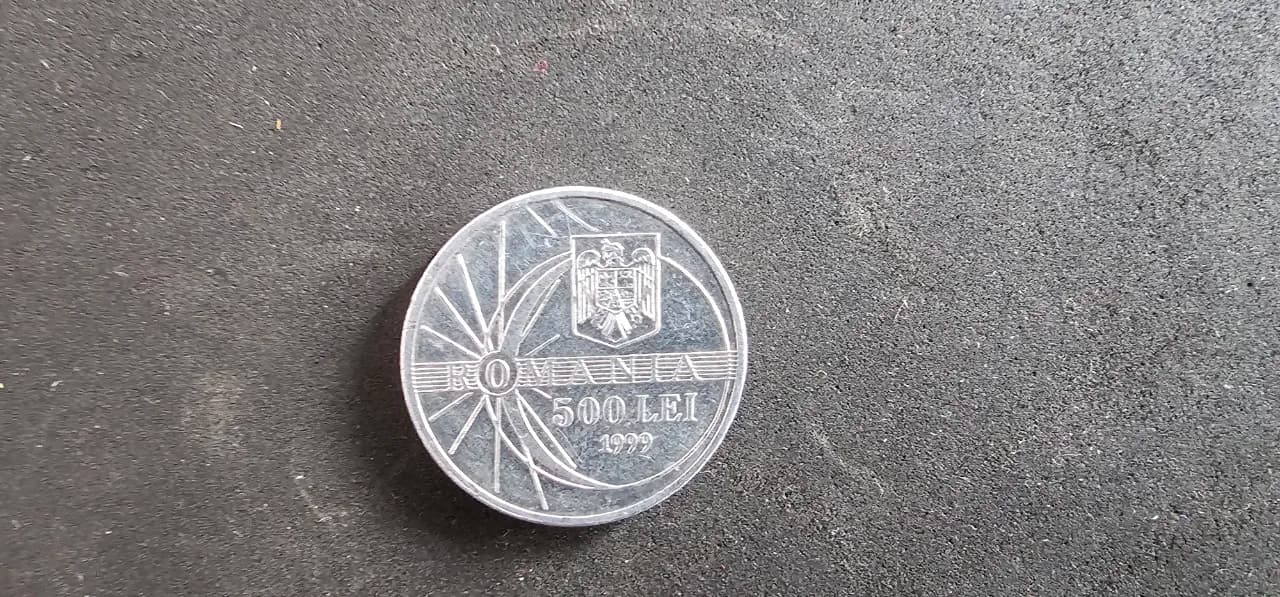 15 monede de 500 lei reprezantand eclipsa totala de soare din 1999 – fotografia 2 din 4