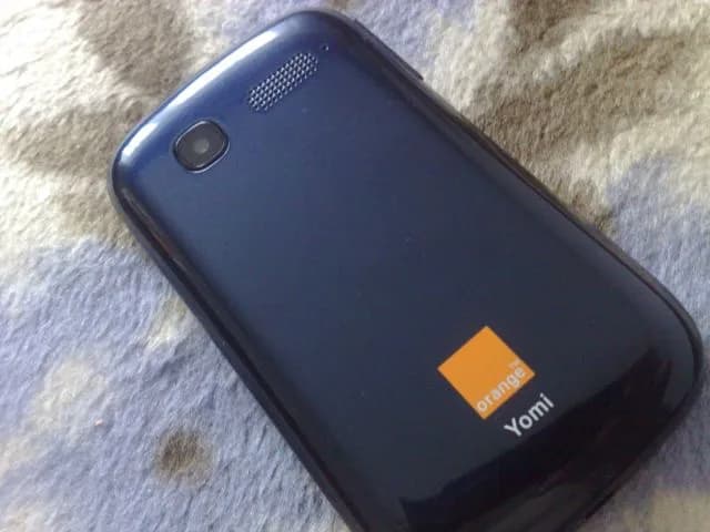 Orange Yomi impecabil – fotografia 8 din 8